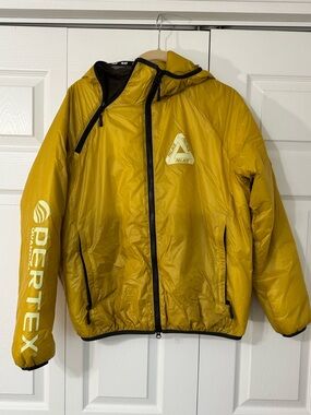 Men’s palace pertex quantum jacket sz S